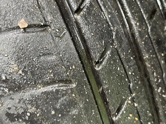 アクア クロスオーバー　禁煙車　ＳＤナビ　バックカメラ　衝突被害軽減システム　合皮コンビシート　スマートキー　ＬＥＤヘッド　ＥＴＣ　純正１６インチアルミ　オートハイビーム　車線逸脱警報　オートライト　オートエアコン（54枚目）