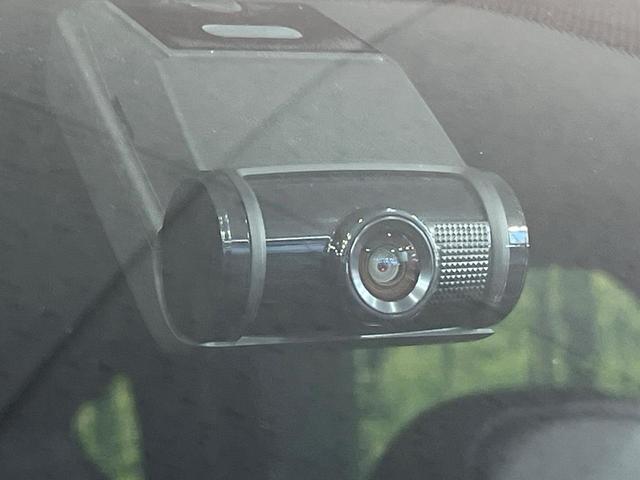 ＣＸ－５ ＸＤ　エクスクルーシブモード　禁煙車　マツダコネクトナビ　全周囲カメラ　ＢＯＳＥサウンド　衝突被害軽減システム　レーダークルーズ　電動リアゲート　レザーシート　前席シートエアコン　ドラレコ　全席シートヒーター　ＬＥＤヘッド（25枚目）