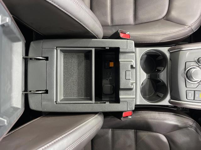 ＣＸ－５ ＸＤ　エクスクルーシブモード　禁煙車　マツダコネクトナビ　全周囲カメラ　ＢＯＳＥサウンド　衝突被害軽減システム　レーダークルーズ　電動リアゲート　レザーシート　前席シートエアコン　ドラレコ　全席シートヒーター　ＬＥＤヘッド（69枚目）