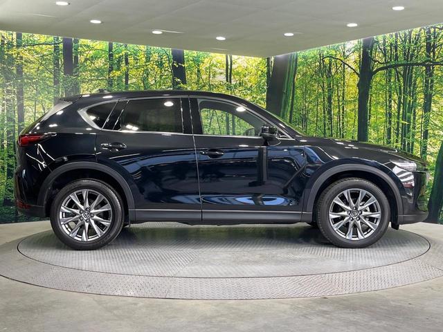 ＣＸ－５ ＸＤ　エクスクルーシブモード　禁煙車　マツダコネクトナビ　全周囲カメラ　ＢＯＳＥサウンド　衝突被害軽減システム　レーダークルーズ　電動リアゲート　レザーシート　前席シートエアコン　ドラレコ　全席シートヒーター　ＬＥＤヘッド（72枚目）
