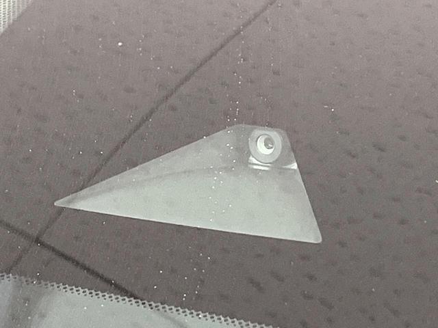 オーラ Ｇ　レザーエディション　禁煙車　純正９型ナビ　全周囲カメラ　ＢＯＳＥサウンド　衝突軽減システム　プロパイロット　レザーシート　ドラレコ　コーナーセンサー　ＬＥＤヘッド　ＥＴＣ　純正１７インチアルミ　Ａｐｐｌｅｃａｒｐｌａｙ（3枚目）