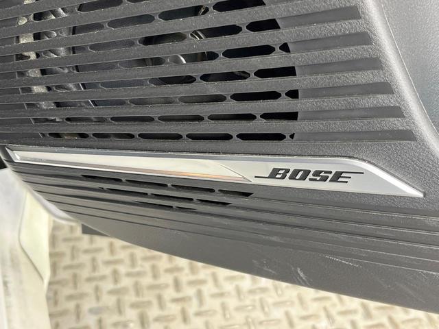 オーラ Ｇ　レザーエディション　禁煙車　純正９型ナビ　全周囲カメラ　ＢＯＳＥサウンド　衝突軽減システム　プロパイロット　レザーシート　ドラレコ　コーナーセンサー　ＬＥＤヘッド　ＥＴＣ　純正１７インチアルミ　Ａｐｐｌｅｃａｒｐｌａｙ（7枚目）