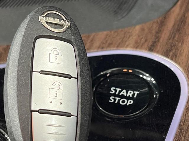 オーラ Ｇ　レザーエディション　禁煙車　純正９型ナビ　全周囲カメラ　ＢＯＳＥサウンド　衝突軽減システム　プロパイロット　レザーシート　ドラレコ　コーナーセンサー　ＬＥＤヘッド　ＥＴＣ　純正１７インチアルミ　Ａｐｐｌｅｃａｒｐｌａｙ（22枚目）