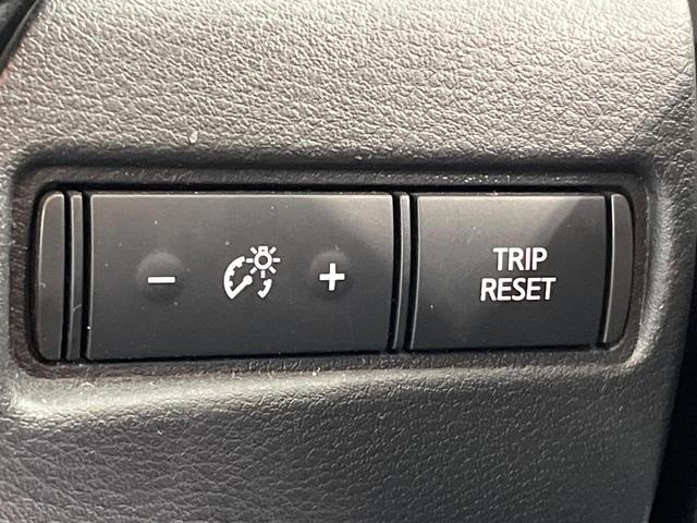 オーラ Ｇ　レザーエディション　禁煙車　純正９型ナビ　全周囲カメラ　ＢＯＳＥサウンド　衝突軽減システム　プロパイロット　レザーシート　ドラレコ　コーナーセンサー　ＬＥＤヘッド　ＥＴＣ　純正１７インチアルミ　Ａｐｐｌｅｃａｒｐｌａｙ（26枚目）