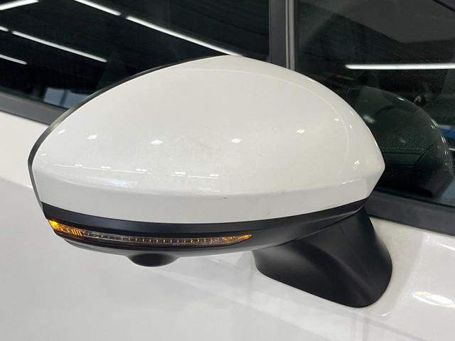 オーラ Ｇ　レザーエディション　禁煙車　純正９型ナビ　全周囲カメラ　ＢＯＳＥサウンド　衝突軽減システム　プロパイロット　レザーシート　ドラレコ　コーナーセンサー　ＬＥＤヘッド　ＥＴＣ　純正１７インチアルミ　Ａｐｐｌｅｃａｒｐｌａｙ（56枚目）