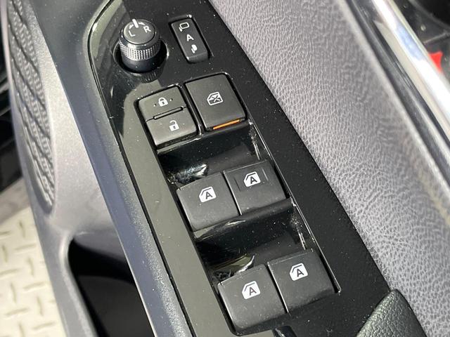 プリウス Ｓセーフティプラス　禁煙車　純正９インチナビ　バックカメラ　衝突被害軽減システム　レーダークルーズ　ドラレコ　コーナーセンサー　スマートキー　ＬＥＤヘッド　ビルトインＥＴＣ　純正１７インチアルミ　オートハイビーム（35枚目）