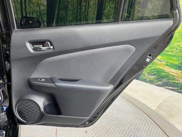 プリウス Ｓセーフティプラス　禁煙車　純正９インチナビ　バックカメラ　衝突被害軽減システム　レーダークルーズ　ドラレコ　コーナーセンサー　スマートキー　ＬＥＤヘッド　ビルトインＥＴＣ　純正１７インチアルミ　オートハイビーム（48枚目）