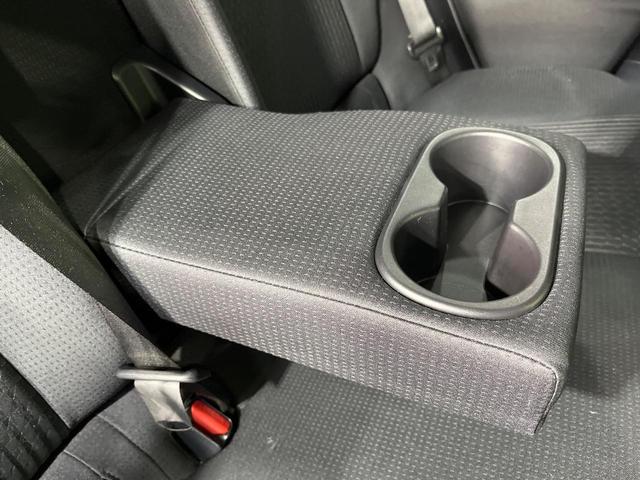 プリウス Ｓセーフティプラス　禁煙車　純正９インチナビ　バックカメラ　衝突被害軽減システム　レーダークルーズ　ドラレコ　コーナーセンサー　スマートキー　ＬＥＤヘッド　ビルトインＥＴＣ　純正１７インチアルミ　オートハイビーム（50枚目）