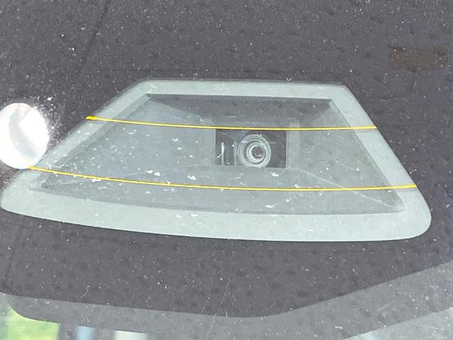 スペーシア ハイブリッドＸ　届出済未使用車　両側電動ドア　衝突被害軽減システム　コーナーセンサー　スマートキー　シートヒーター　ＬＥＤヘッド　オートライト　オートエアコン　アイドリングストップ　電動格納ミラー（3枚目）