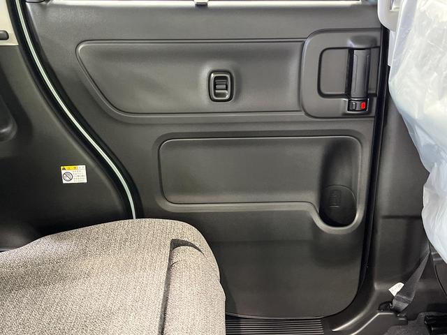 スペーシア ハイブリッドＸ　届出済未使用車　両側電動ドア　衝突被害軽減システム　コーナーセンサー　スマートキー　シートヒーター　ＬＥＤヘッド　オートライト　オートエアコン　アイドリングストップ　電動格納ミラー（33枚目）