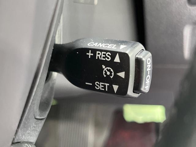 �y�N���[�Y�R���g���[���z�������H�����N���N���s�B�A�N�Z���𗣂��Ă���葬�x�ő��s���ł��A�������^�]���̕��S���y���I�����E�������ȒP�ȃX�C�b�`����Œ����ł��܂��B