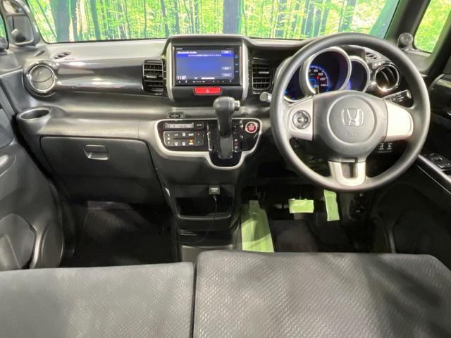 Ｎ－ＢＯＸカスタム Ｇ　ＳＳパッケージ　禁煙車　両側電動ドア　純正ＳＤナビ　バックカメラ　衝突被害軽減システム　ドラレコ　スマートキー　ＨＩＤヘッド　純正１４インチアルミ　オートライト　オートエアコン　Ｂｌｕｅｔｏｏｔｈ　ＣＤ　ＤＶＤ再生（2枚目）