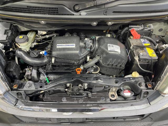 Ｎ－ＢＯＸカスタム Ｇ　ＳＳパッケージ　禁煙車　両側電動ドア　純正ＳＤナビ　バックカメラ　衝突被害軽減システム　ドラレコ　スマートキー　ＨＩＤヘッド　純正１４インチアルミ　オートライト　オートエアコン　Ｂｌｕｅｔｏｏｔｈ　ＣＤ　ＤＶＤ再生（18枚目）