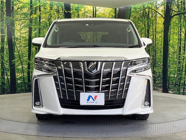 アルファード ２．５Ｓ　禁煙車　ツインムーンルーフ　両側電動ドア　１２型後席モニター　純正９型ナビ　バックカメラ　衝突被害軽減システム　レーダークルーズ　コーナーセンサー　スマートキー　ＬＥＤヘッド　ビルトインＥＴＣ（15枚目）