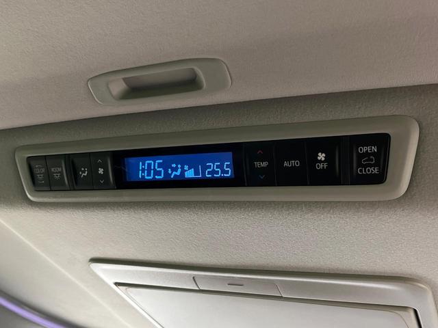 アルファード ２．５Ｓ　禁煙車　ツインムーンルーフ　両側電動ドア　１２型後席モニター　純正９型ナビ　バックカメラ　衝突被害軽減システム　レーダークルーズ　コーナーセンサー　スマートキー　ＬＥＤヘッド　ビルトインＥＴＣ（29枚目）