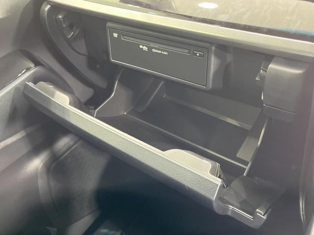 アルファード ２．５Ｓ　禁煙車　ツインムーンルーフ　両側電動ドア　１２型後席モニター　純正９型ナビ　バックカメラ　衝突被害軽減システム　レーダークルーズ　コーナーセンサー　スマートキー　ＬＥＤヘッド　ビルトインＥＴＣ（63枚目）