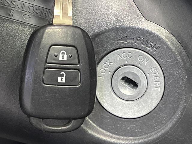 �y�L�[���X�z�������ꂽ�ꏊ����ł��{�^����Ńh�A�̊J���E�{�����ł���̂łƂ��Ă��֗��I�h�A�̌�������ɏ������邱�Ƃ�����܂����