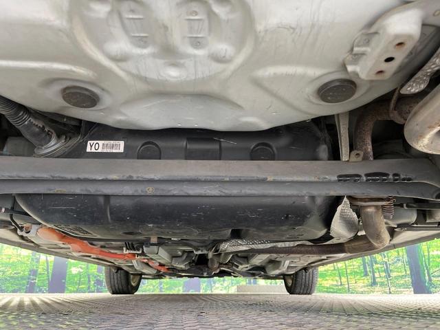 アクア Ｇ　禁煙車　純正ＳＤナビ　バックカメラ　スマートキー　ＬＥＤヘッドライト　ＥＴＣ　純正１６インチアルミホイール　オートライト　オートエアコン　Ｂｌｕｅｔｏｏｔｈ　ＣＤ　ＤＶＤ再生　地デジ（19枚目）