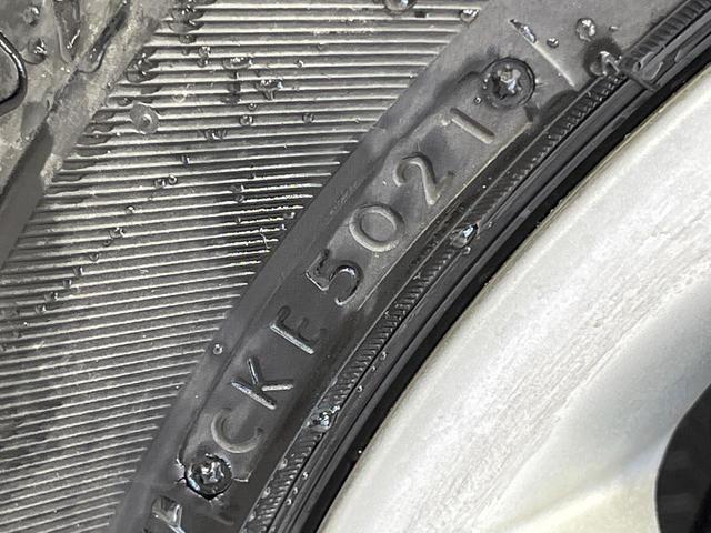 アクア Ｇ　禁煙車　純正ＳＤナビ　バックカメラ　スマートキー　ＬＥＤヘッドライト　ＥＴＣ　純正１６インチアルミホイール　オートライト　オートエアコン　Ｂｌｕｅｔｏｏｔｈ　ＣＤ　ＤＶＤ再生　地デジ（26枚目）