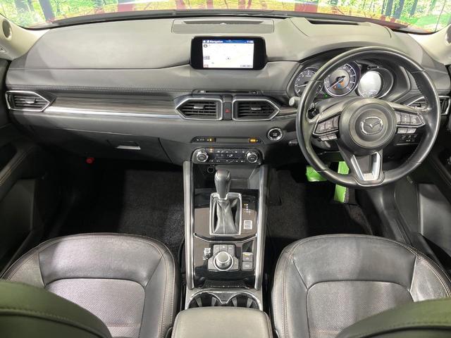 ＣＸ－５ ２５Ｓ　Ｌパッケージ　禁煙車　純正ＳＤナビ　後席モニター　バックカメラ　ＢＯＳＥサウンド　衝突被害軽減システム　レーダークルーズ　電動リアゲート　レザーシート　前席パワーシート　全席シートヒーター　ＬＥＤへッドライト（2枚目）