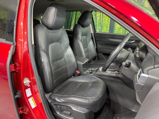 ＣＸ－５ ２５Ｓ　Ｌパッケージ　禁煙車　純正ＳＤナビ　後席モニター　バックカメラ　ＢＯＳＥサウンド　衝突被害軽減システム　レーダークルーズ　電動リアゲート　レザーシート　前席パワーシート　全席シートヒーター　ＬＥＤへッドライト（8枚目）