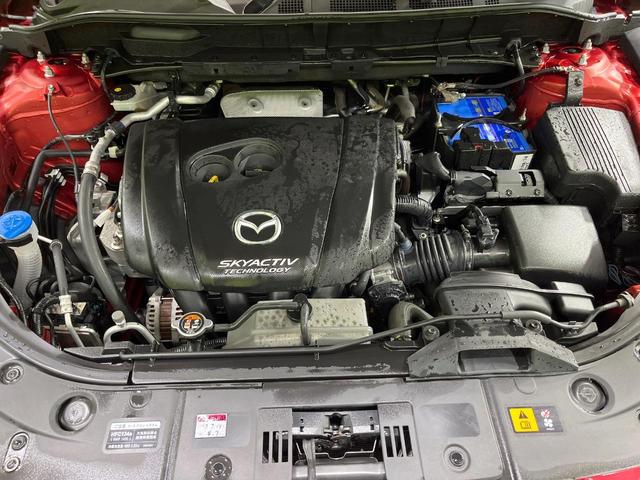 ＣＸ－５ ２５Ｓ　Ｌパッケージ　禁煙車　純正ＳＤナビ　後席モニター　バックカメラ　ＢＯＳＥサウンド　衝突被害軽減システム　レーダークルーズ　電動リアゲート　レザーシート　前席パワーシート　全席シートヒーター　ＬＥＤへッドライト（18枚目）
