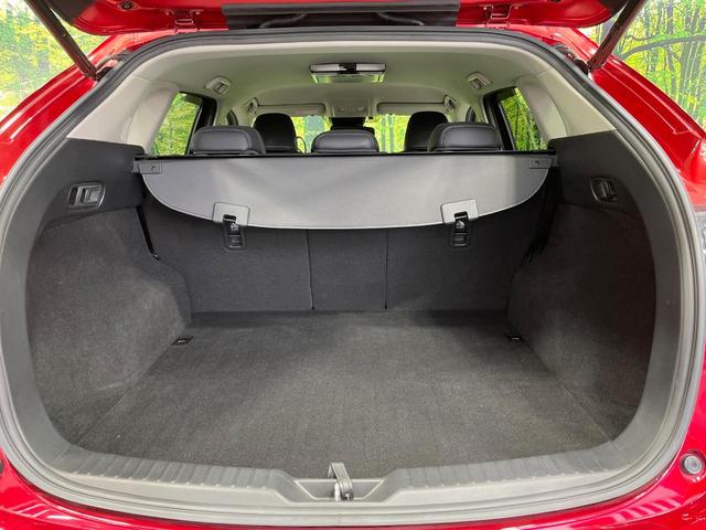ＣＸ－５ ２５Ｓ　Ｌパッケージ　禁煙車　純正ＳＤナビ　後席モニター　バックカメラ　ＢＯＳＥサウンド　衝突被害軽減システム　レーダークルーズ　電動リアゲート　レザーシート　前席パワーシート　全席シートヒーター　ＬＥＤへッドライト（57枚目）