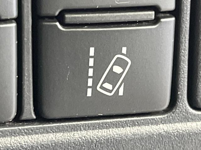 ヴォクシー ＺＳ　禁煙車　両側電動ドア　純正９型ＳＤナビ　１２型後席モニター　バックカメラ　衝突被害軽減システム　ドラレコ　コーナーセンサー　ＬＥＤヘッド　クルコン　純正１６インチアルミ　オートハイビーム（25枚目）