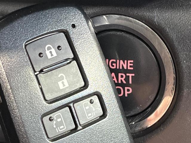 ヴォクシー ＺＳ　禁煙車　両側電動ドア　純正９型ＳＤナビ　１２型後席モニター　バックカメラ　衝突被害軽減システム　ドラレコ　コーナーセンサー　ＬＥＤヘッド　クルコン　純正１６インチアルミ　オートハイビーム（27枚目）