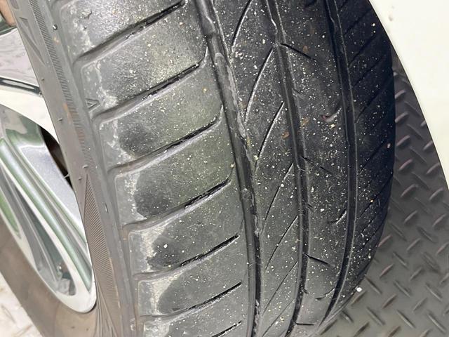 ヴォクシー ＺＳ　禁煙車　両側電動ドア　純正９型ＳＤナビ　１２型後席モニター　バックカメラ　衝突被害軽減システム　ドラレコ　コーナーセンサー　ＬＥＤヘッド　クルコン　純正１６インチアルミ　オートハイビーム（46枚目）