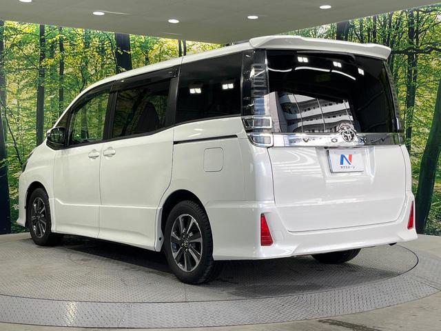 ヴォクシー ＺＳ　禁煙車　両側電動ドア　純正９型ＳＤナビ　１２型後席モニター　バックカメラ　衝突被害軽減システム　ドラレコ　コーナーセンサー　ＬＥＤヘッド　クルコン　純正１６インチアルミ　オートハイビーム（58枚目）