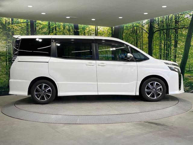 ヴォクシー ＺＳ　禁煙車　両側電動ドア　純正９型ＳＤナビ　１２型後席モニター　バックカメラ　衝突被害軽減システム　ドラレコ　コーナーセンサー　ＬＥＤヘッド　クルコン　純正１６インチアルミ　オートハイビーム（59枚目）