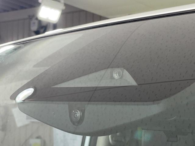 �y�C���e���W�F���g�G�}�[�W�F���V�[�u���[�L�z�t�����g�J�����őO���̎ԗ�����s�҂����m�B�Փ˂������Ȏ��͏Փ˔�Q�y���u���[�L���쓮�A�Փˉ�����T�|�[�g�B�����S�Ƀh���C�u�����y���݂��������܂��B