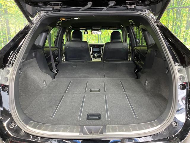 ハリアー プレミアム　禁煙車　純正ＳＤナビ　バックカメラ　衝突被害軽減システム　レーダークルーズ　電動リアゲート　合皮レザーシート　パワーシート　ドラレコ　コーナーセンサー　スマートキー　ＬＥＤヘッド　純正１８インチアルミ（10枚目）