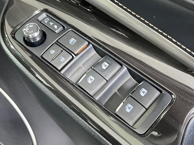 ハリアー プレミアム　禁煙車　純正ＳＤナビ　バックカメラ　衝突被害軽減システム　レーダークルーズ　電動リアゲート　合皮レザーシート　パワーシート　ドラレコ　コーナーセンサー　スマートキー　ＬＥＤヘッド　純正１８インチアルミ（21枚目）