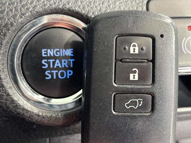 ハリアー プレミアム　禁煙車　純正ＳＤナビ　バックカメラ　衝突被害軽減システム　レーダークルーズ　電動リアゲート　合皮レザーシート　パワーシート　ドラレコ　コーナーセンサー　スマートキー　ＬＥＤヘッド　純正１８インチアルミ（25枚目）