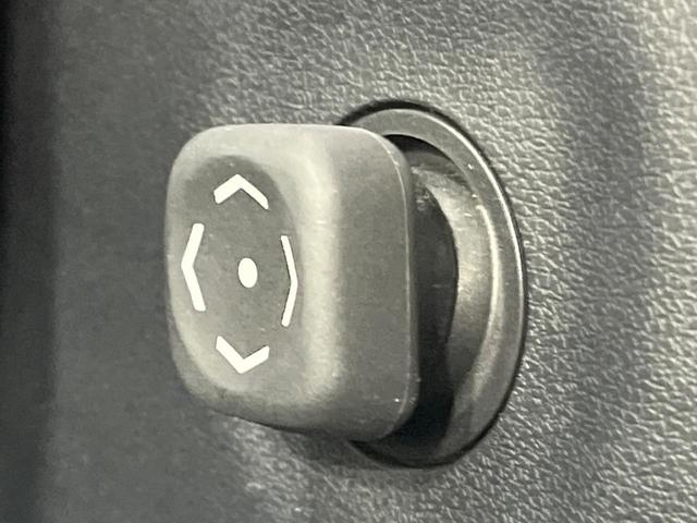 ハリアー プレミアム　禁煙車　純正ＳＤナビ　バックカメラ　衝突被害軽減システム　レーダークルーズ　電動リアゲート　合皮レザーシート　パワーシート　ドラレコ　コーナーセンサー　スマートキー　ＬＥＤヘッド　純正１８インチアルミ（27枚目）