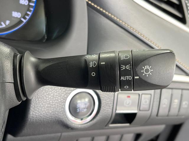 ハリアー プレミアム　禁煙車　純正ＳＤナビ　バックカメラ　衝突被害軽減システム　レーダークルーズ　電動リアゲート　合皮レザーシート　パワーシート　ドラレコ　コーナーセンサー　スマートキー　ＬＥＤヘッド　純正１８インチアルミ（31枚目）