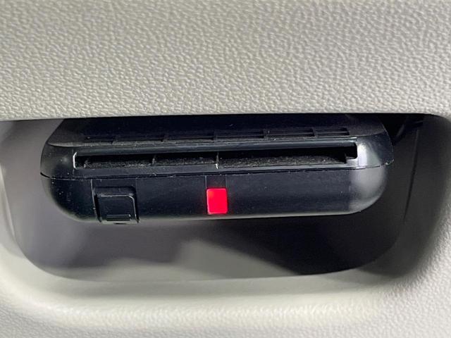 キャスト スタイルＧ　リミテッド　ＳＡＩＩＩ　禁煙車　ＳＤナビ　衝突被害軽減システム　ドラレコ　コーナーセンサー　スマートキー　ＬＥＤヘッド　ＥＴＣ　シートヒーター　純正１４インチアルミ　オートライト　オートエアコン　Ｂｌｕｅｔｏｏｔｈ（6枚目）