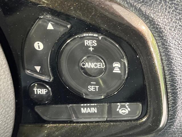 Ｎ－ＢＯＸカスタム Ｇ・Ｌターボホンダセンシング　両側電動ドア　純正ＳＤナビ　バックカメラ　衝突被害軽減システム　レーダークルーズ　禁煙車　ハーフレザーシート　ドラレコ　コーナーセンサー　スマートキー　ＬＥＤヘッド　ビルトインＥＴＣ（6枚目）