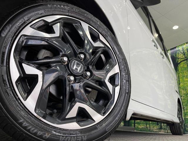 Ｎ－ＢＯＸカスタム Ｇ・Ｌターボホンダセンシング　両側電動ドア　純正ＳＤナビ　バックカメラ　衝突被害軽減システム　レーダークルーズ　禁煙車　ハーフレザーシート　ドラレコ　コーナーセンサー　スマートキー　ＬＥＤヘッド　ビルトインＥＴＣ（13枚目）