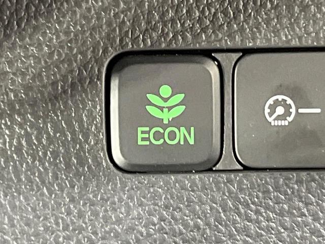 Ｎ－ＢＯＸカスタム Ｇ・Ｌターボホンダセンシング　両側電動ドア　純正ＳＤナビ　バックカメラ　衝突被害軽減システム　レーダークルーズ　禁煙車　ハーフレザーシート　ドラレコ　コーナーセンサー　スマートキー　ＬＥＤヘッド　ビルトインＥＴＣ（28枚目）