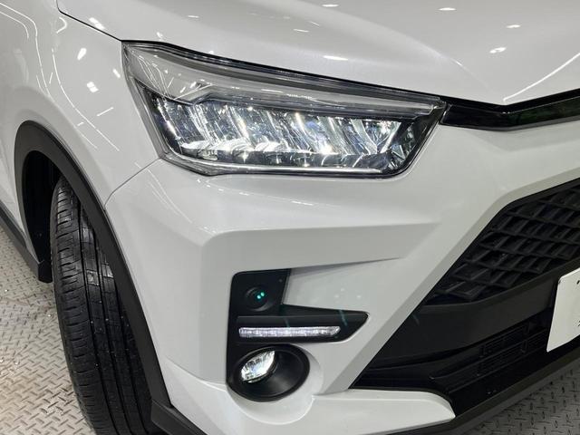 ライズ Ｚ　純正ＳＤナビ　バックカメラ　衝突被害軽減システム　レーダークルーズ　禁煙車　ドラレコ　コーナーセンサー　スマートキー　ＬＥＤヘッド　ビルトインＥＴＣ　純正１７インチアルミ　車線逸脱警報　オートライト（12枚目）