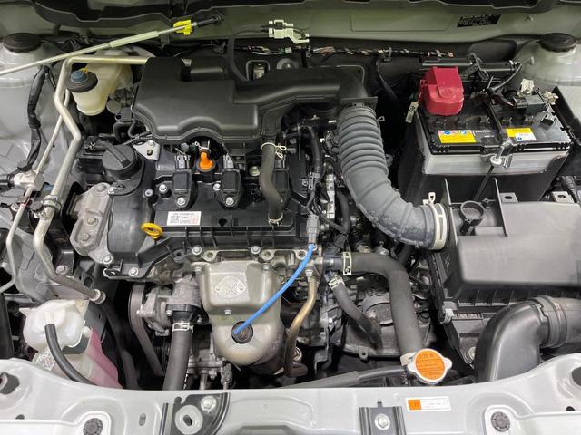 ライズ Ｚ　純正ＳＤナビ　バックカメラ　衝突被害軽減システム　レーダークルーズ　禁煙車　ドラレコ　コーナーセンサー　スマートキー　ＬＥＤヘッド　ビルトインＥＴＣ　純正１７インチアルミ　車線逸脱警報　オートライト（18枚目）