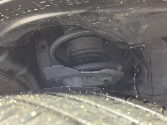 ライズ Ｚ　純正ＳＤナビ　バックカメラ　衝突被害軽減システム　レーダークルーズ　禁煙車　ドラレコ　コーナーセンサー　スマートキー　ＬＥＤヘッド　ビルトインＥＴＣ　純正１７インチアルミ　車線逸脱警報　オートライト（20枚目）