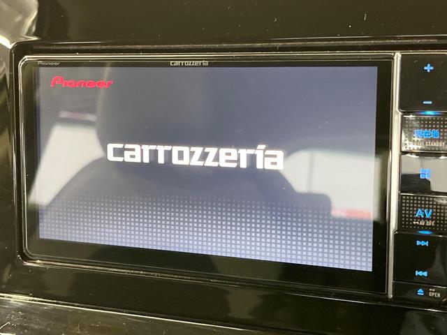 �y�i�r�Q�[�V�����z�g���₷���i�r�ŖړI�n�܂ł�������ē����Ă���܂��B�e��I�[�f�B�I�Đ��@�\���[�����Ă���A���Ԃ̉^�]������Ɋy�����Ȃ�܂��I�I