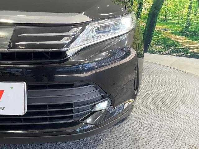 ハリアー プレミアム　禁煙車　ＳＤナビ　バックカメラ　衝突被害軽減システム　レーダークルーズ　電動リアゲート　ハーフレザーシート　パワーシート　ドラレコ　スマートキー　ＬＥＤヘッド　ビルトインＥＴＣ　純正１８インチアルミ（11枚目）