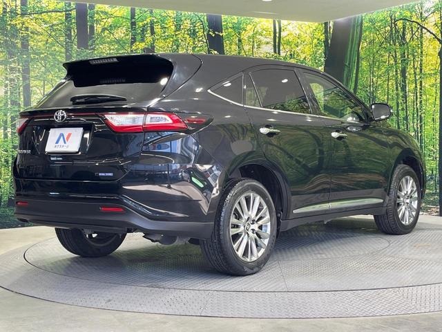 ハリアー プレミアム　禁煙車　ＳＤナビ　バックカメラ　衝突被害軽減システム　レーダークルーズ　電動リアゲート　ハーフレザーシート　パワーシート　ドラレコ　スマートキー　ＬＥＤヘッド　ビルトインＥＴＣ　純正１８インチアルミ（16枚目）