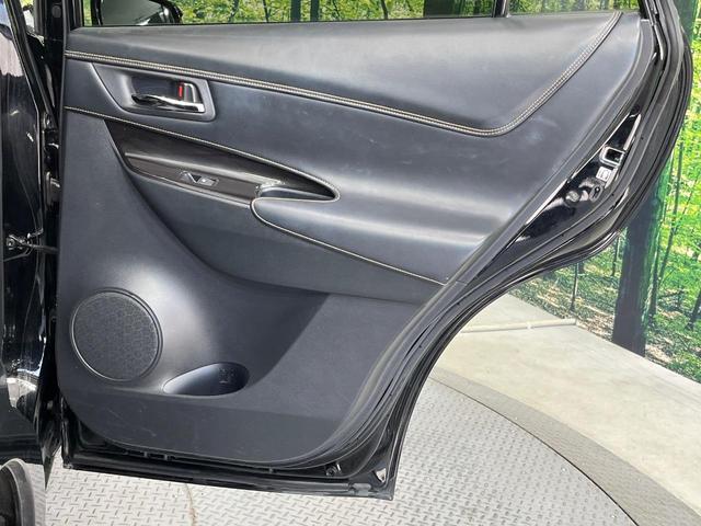 ハリアー プレミアム　禁煙車　ＳＤナビ　バックカメラ　衝突被害軽減システム　レーダークルーズ　電動リアゲート　ハーフレザーシート　パワーシート　ドラレコ　スマートキー　ＬＥＤヘッド　ビルトインＥＴＣ　純正１８インチアルミ（38枚目）