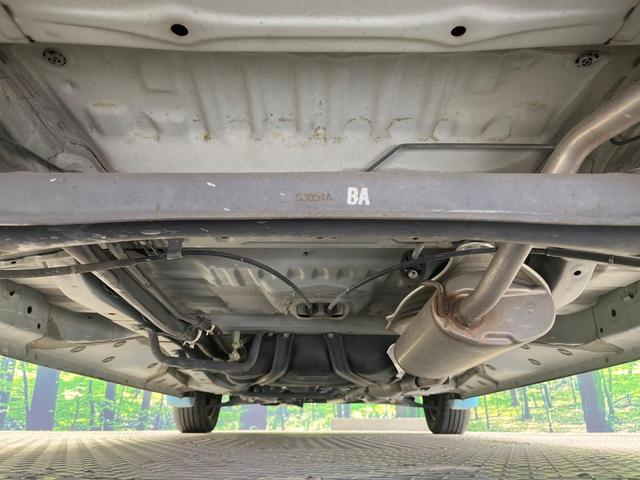 Ｎ－ＢＯＸ Ｇ・Ｌパッケージ　禁煙車　電動スライドドア　純正ＳＤナビ　バックカメラ　ＨＩＤヘッドライト　オートエアコン　パワーウィンドウ　パワーステアリング　電動格納ミラー　プライバシーガラス　ロールサンシェード　アームレスト（19枚目）